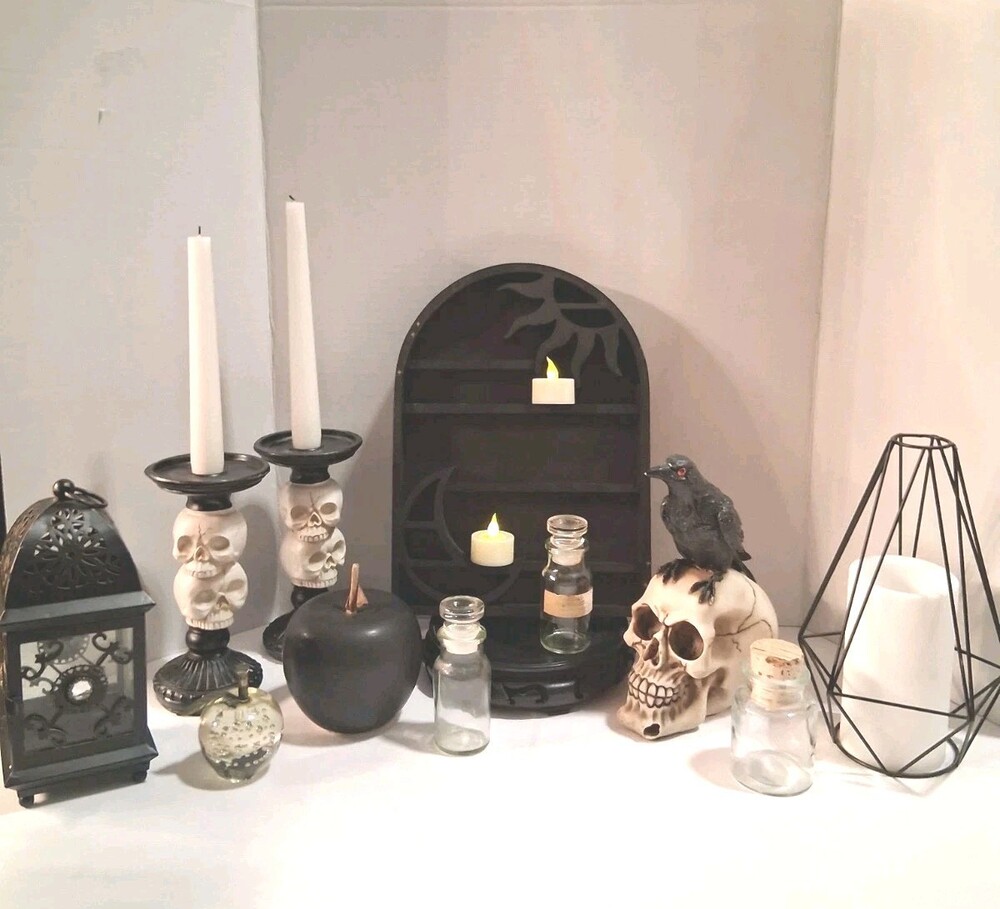 New!BNIB!Celestial Sun Moon Wooden Mini Wall Shelf;Boho Decor Display Crystals